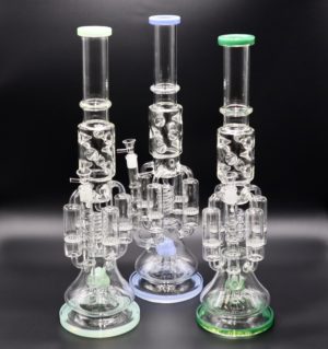 https://topfivewholesale.com/wp-content/uploads/2022/10/GL088-20%E2%80%B3-Water-Pipe-Swiss-Neck-4-Chamber-Honeycomb-Jellyfish-Assorted-300x319.jpg